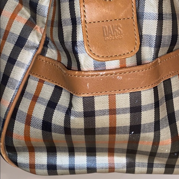 DAKS LONDON PLAID LARGE HANDBAG WITH SCARF - Picture 16 of 16